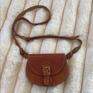 Vintage leather Delfino Tan Leather Crossbody Bag